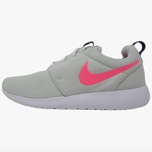 Nike Roshe One women's sneakerss